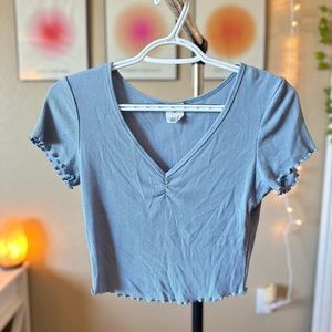 Tilly’s Cropped Ribbed Shirt